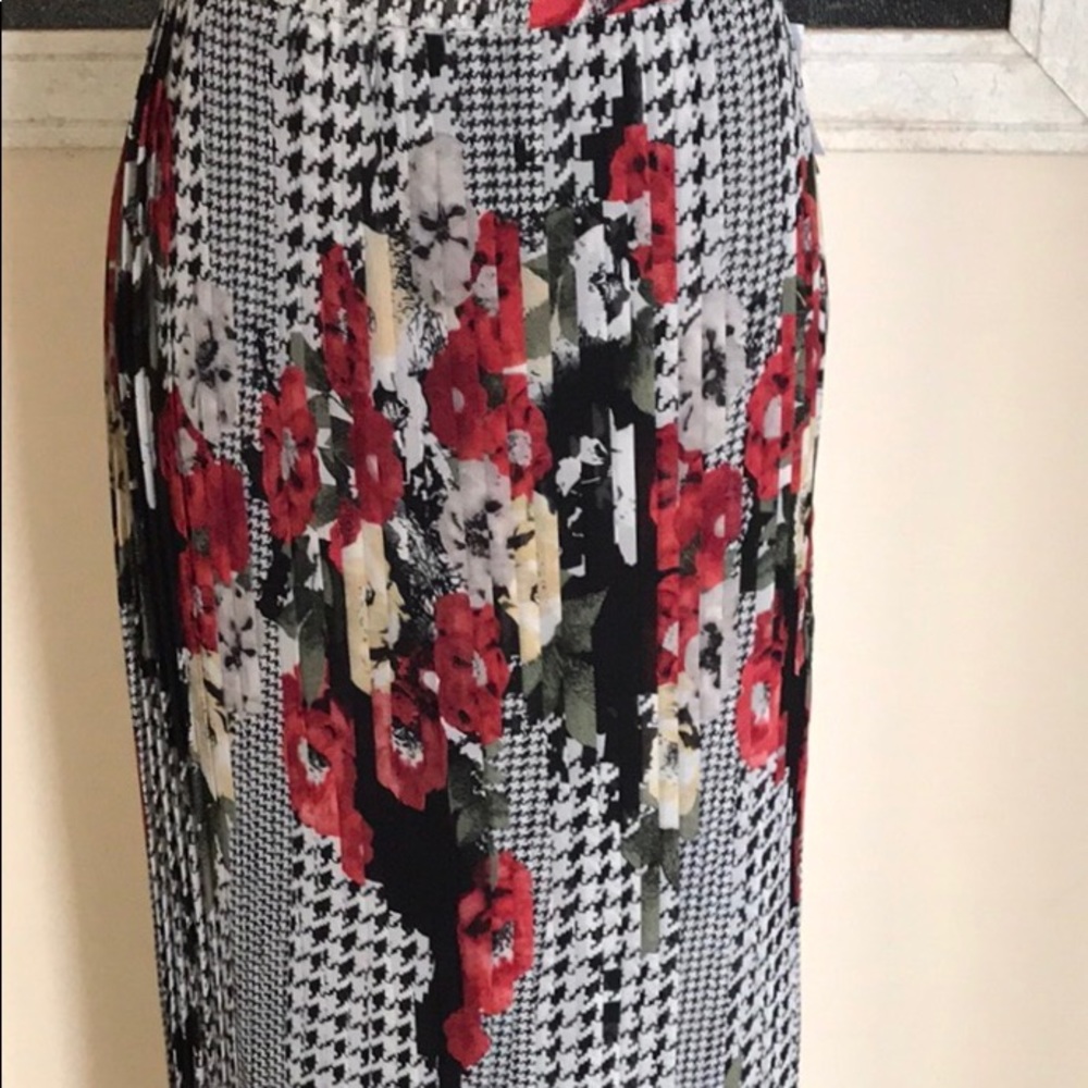 Ladies maxi skirt